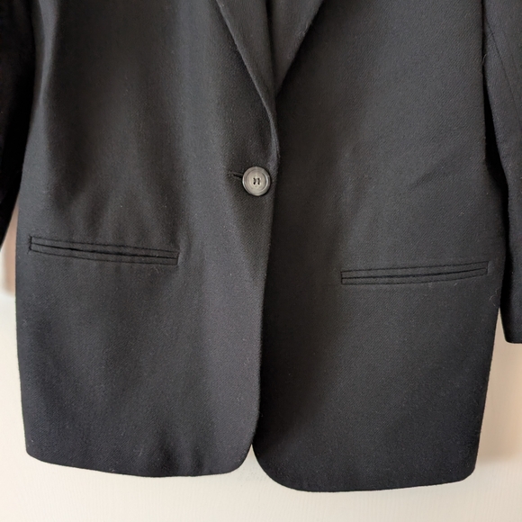 Vintage Sag Harbor Womens 14 100% Wool Blazer Sport Coat Black Classic Preppy - Picture 2 of 6